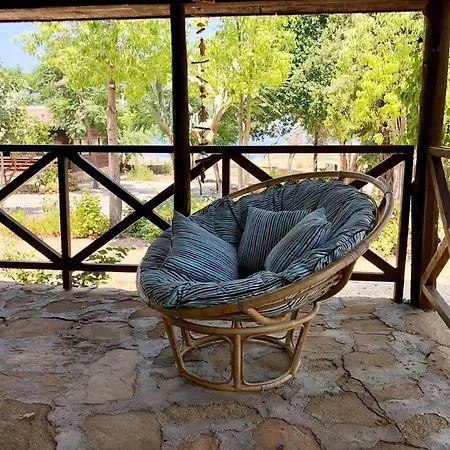 Moulos Chalet Hideaway By The Sea *