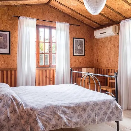 Moulos Chalet Hideaway By The Sea *