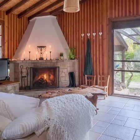 Dom wakacyjny Moulos Chalet Hideaway By The Sea *