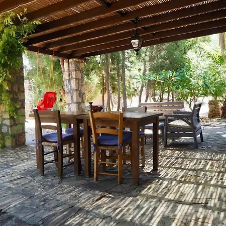 Moulos Chalet Hideaway By The Sea Agios Nikolaos (Famagusta)