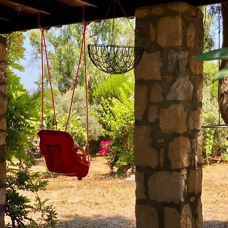 Moulos Chalet Hideaway By The Sea