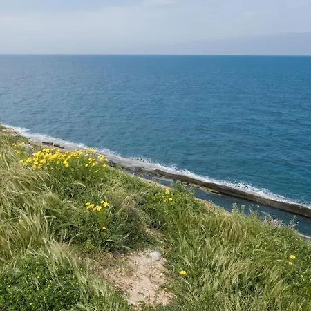 Moulos Chalet Hideaway By The Sea * Agios Nikolaos (Famagusta)